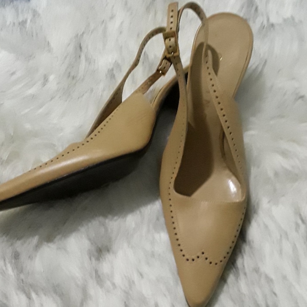 🆕️CELINE HEELS 🌺 - Picture 2 of 4